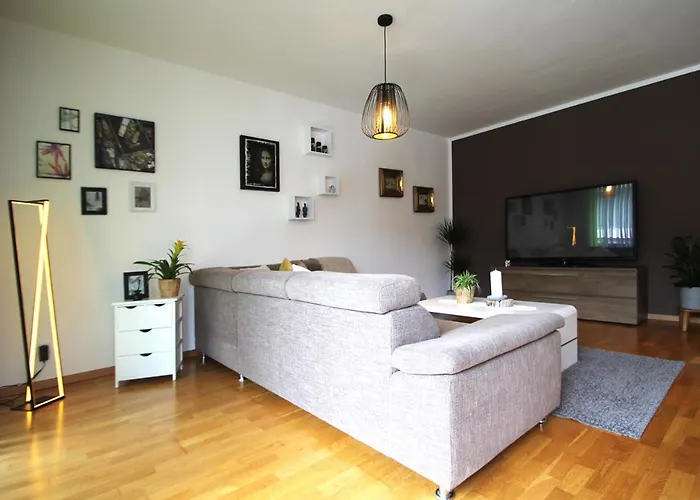 „dahuam“ * 伊姆斯特